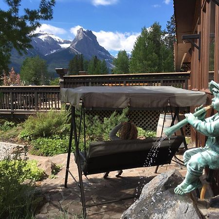 Banff Gate Mountain Resort Кенмор Екстер'єр фото
