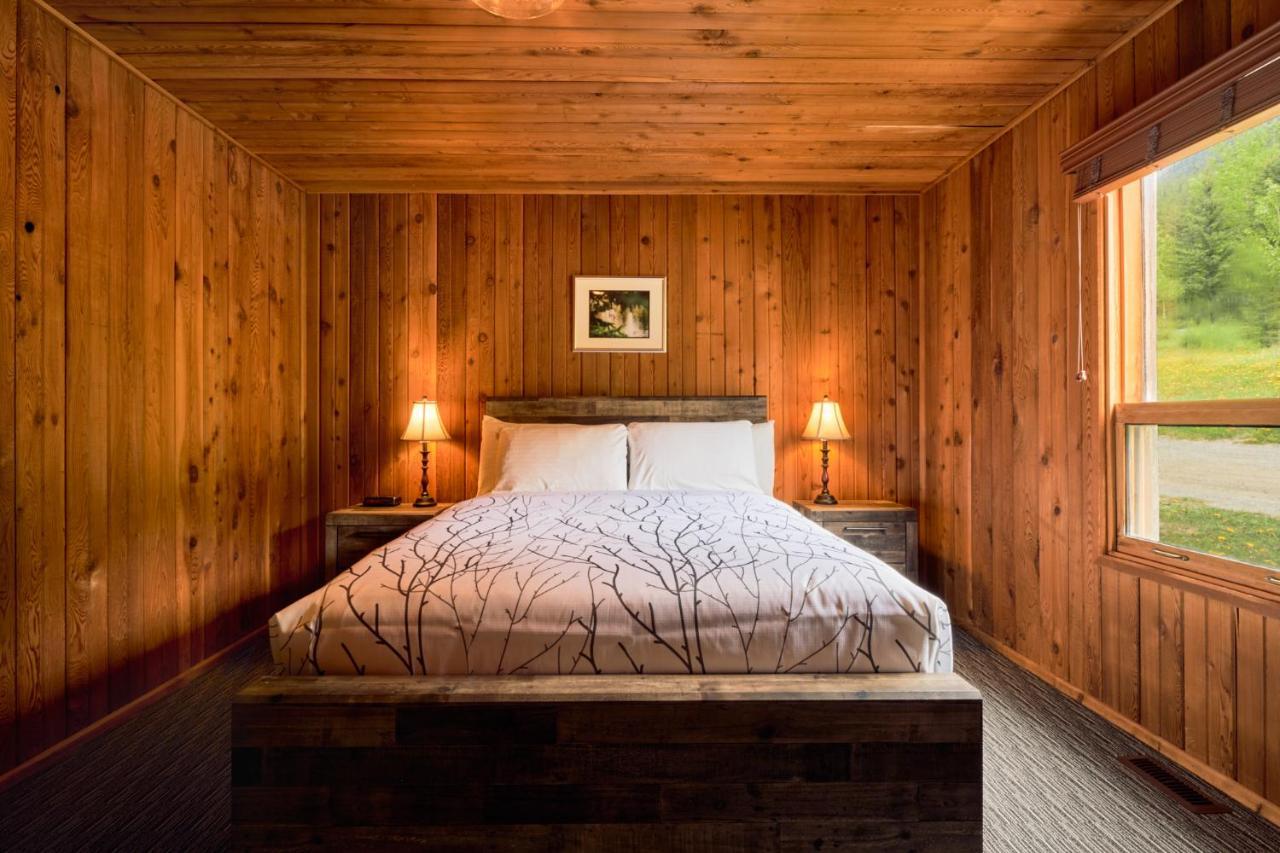 Banff Gate Mountain Resort Кенмор Екстер'єр фото