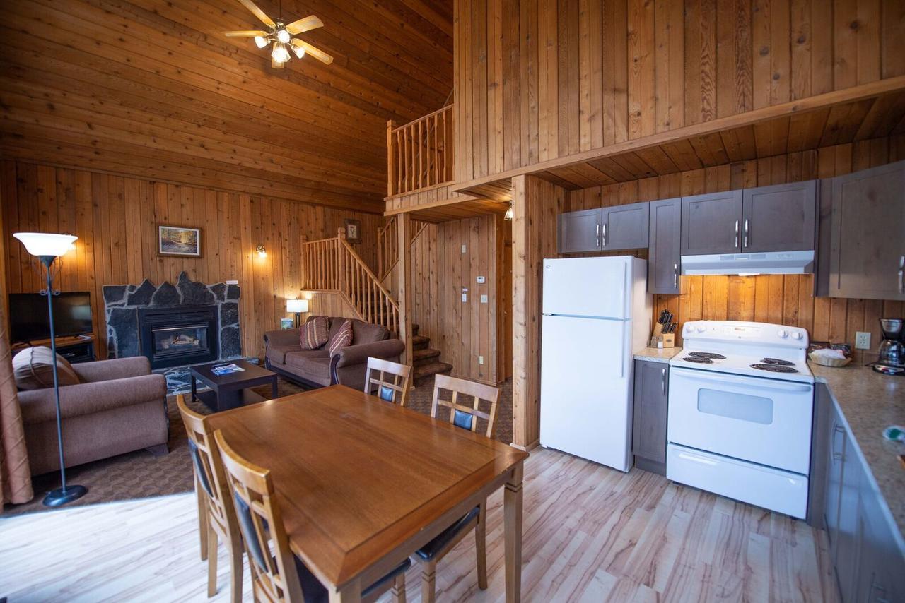 Banff Gate Mountain Resort Кенмор Екстер'єр фото