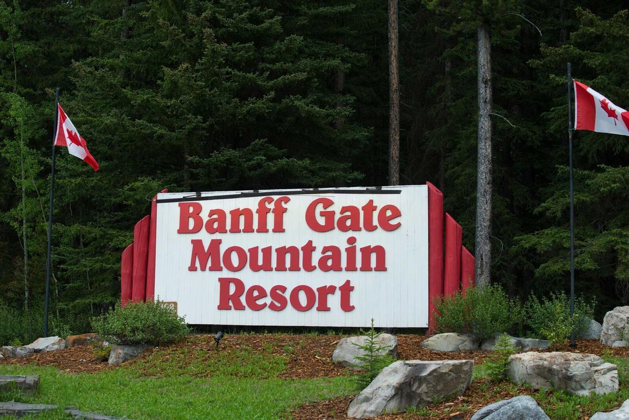 Banff Gate Mountain Resort Кенмор Екстер'єр фото
